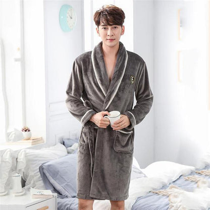 Elegant Winter Flannel Robe for Couples - Soft and Cosy Sleepwear