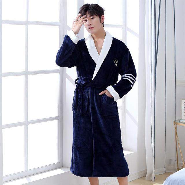 Elegant Winter Flannel Robe for Couples - Soft and Cosy Sleepwear