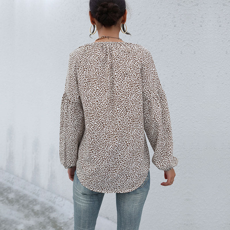 New European and American retro long sleeve leopard-print shirt with drawstring.