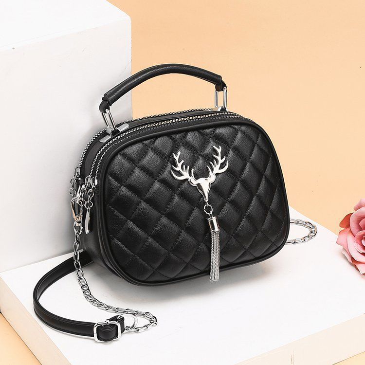 One-Shoulder Large Capacity Handbag Black Front Deer Right Aspect