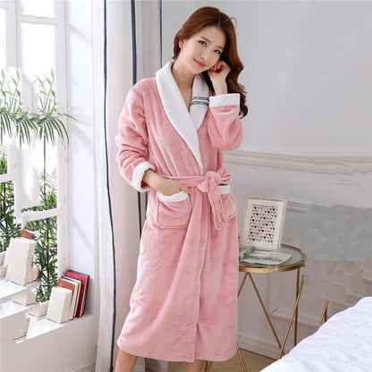 Elegant Winter Flannel Robe for Couples - Soft and Cosy Sleepwear